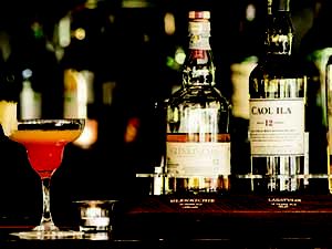 Five tiled images of bars in the Gothic Quarter of Barcelona