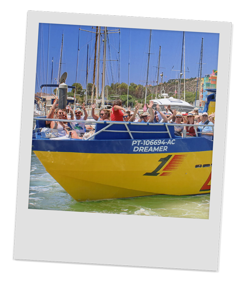 Team LNOF on a speedboat