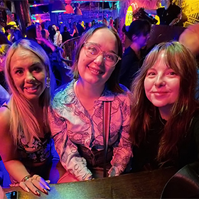  Billie, Hannah and Rebekah posing for the camera in Bad Bobs 