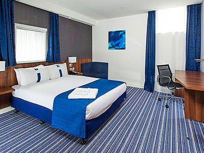 Birmingham Holiday Inn Express Snowhill Plaza 