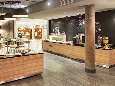 The breakfast buffet at Scandic Wroclaw