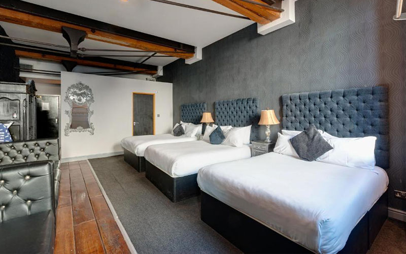 Enjoy some pre-drinks before heading out 