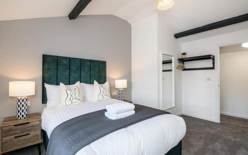 The rooms are stylish and classy here 