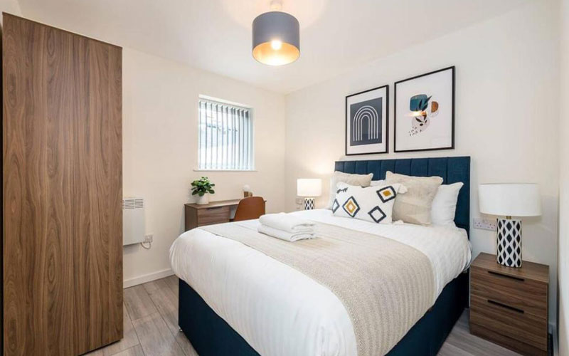 The rooms are tastefully furnished here 