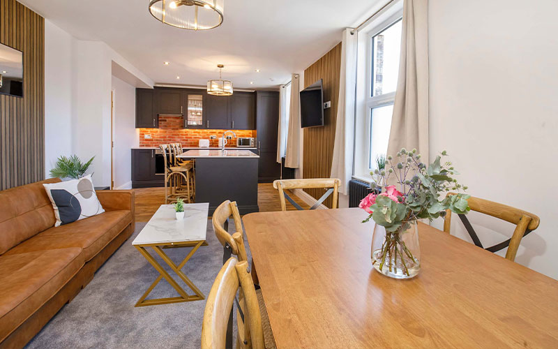 Enjoy a meal together at your dining table 