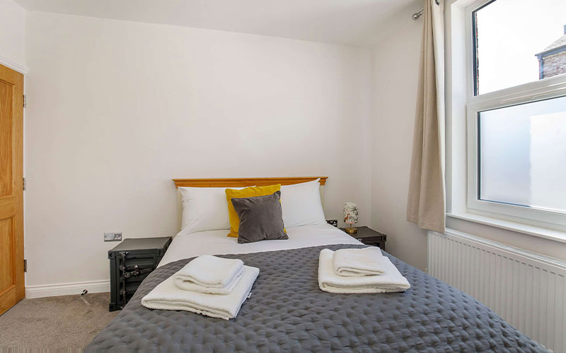 The rooms are tastefully decorated 