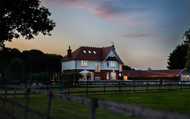 This magnificent house is set within its own grounds 