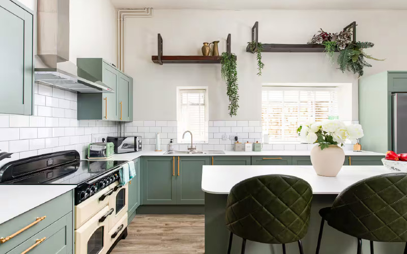 The kitchen is well equipped and classy 