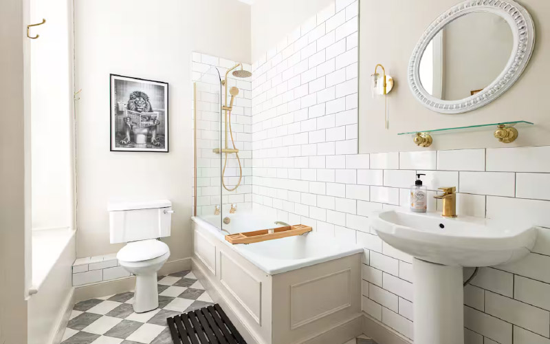 This place has bits of quirky wall art 