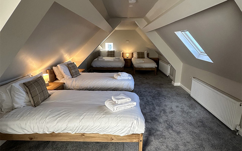 The attic room 