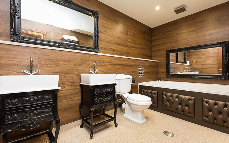 All rooms have a private bathroom 