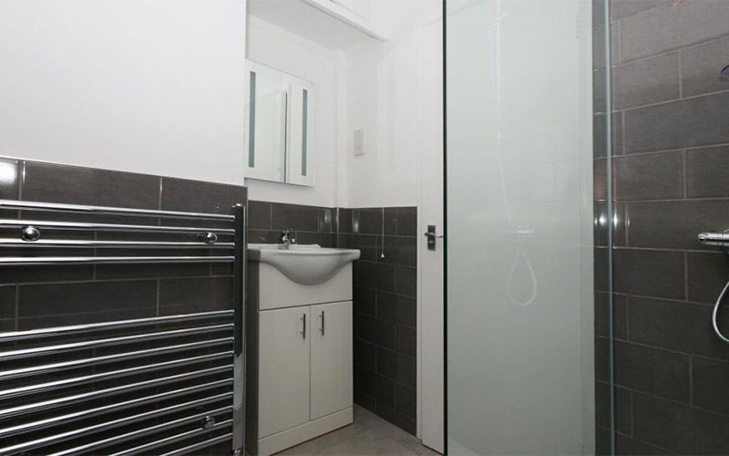 Bathroom with a walk in shower 