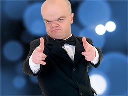 A man with dwarfism giving two thumbs up