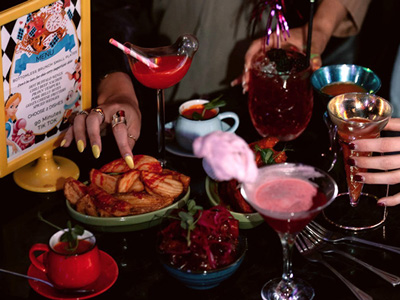 Cocktails and tapas as Cl9ud in Belfast