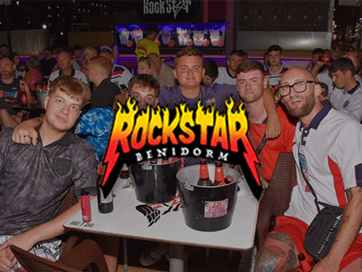 A group of people at a table at Rockstar in Benidorm
