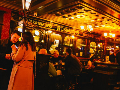 Belfast Robinson's Bar - 3 Course Meal