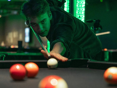 Edinburgh Marcos Pool Hall - Interactive Darts and Pool Package