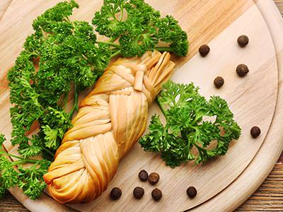 Traditional Dutch Meal - 2 Course & Drink - Rank #3 Food Amsterdam Hen Activities