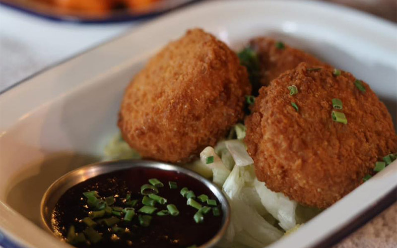 Enjoy a selection of USA-inspired food platters 