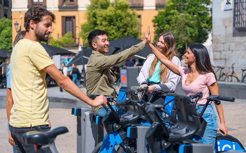 You will ride electric bikes around Madrid 
