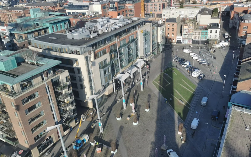 Enjoy 360-degree views from 60m up 