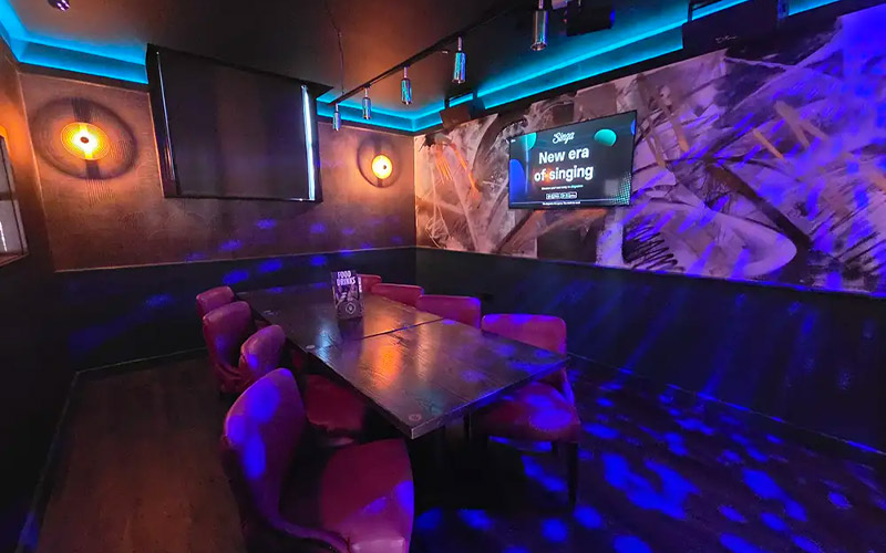 Get a karaoke booth for 2 hours 