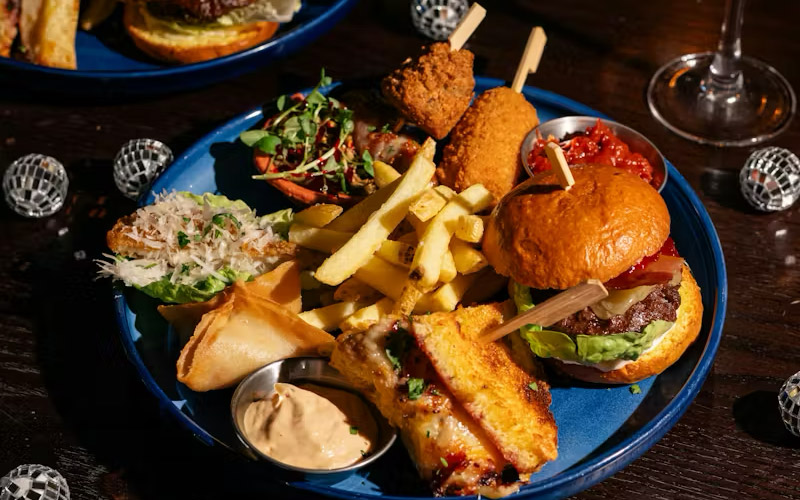 The food here is inspired by NYC 