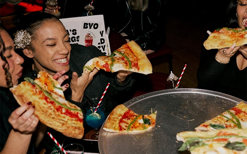 Did someone say pizza party?! 
