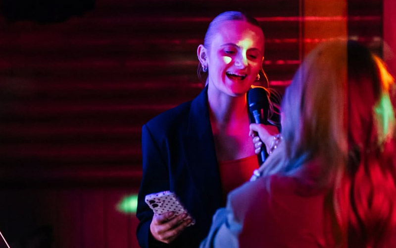 A great mix of food, drinks and entertainment