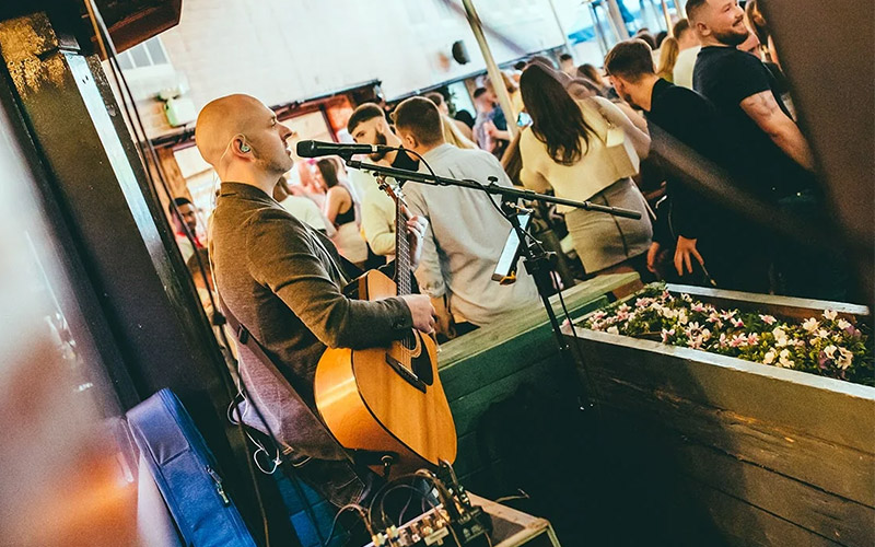 Enjoy either a glass of wine, beer or spirit and mixer each 