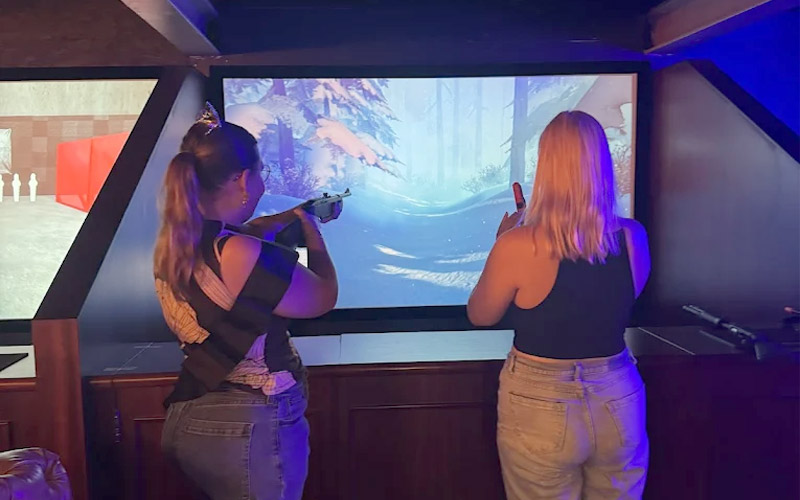 There are 20+ shooting games 