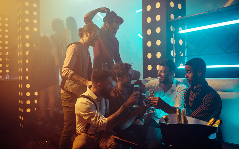 Your English speaking nightlife guide will lead the crawl 