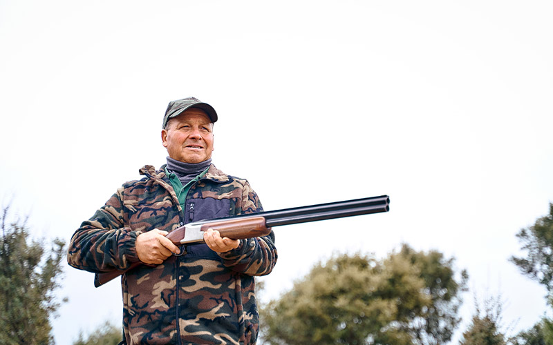 Shoot 25 clays each