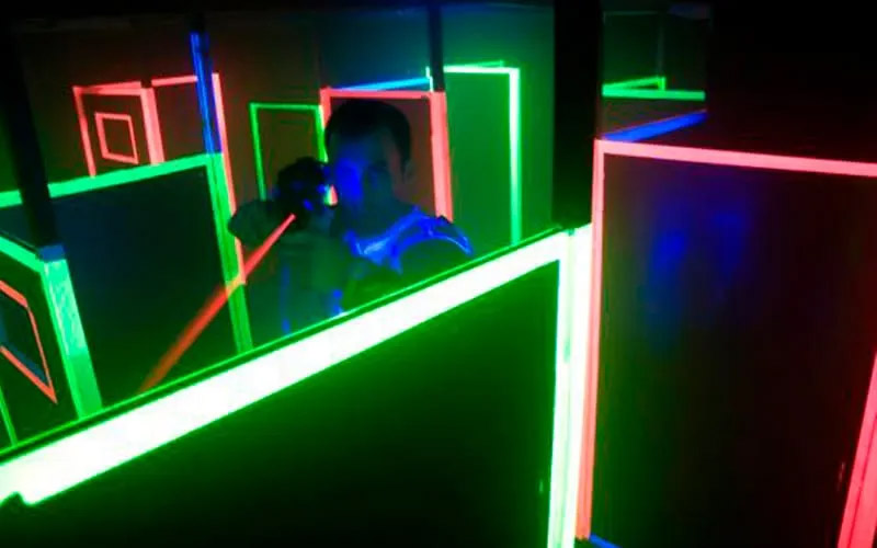  This laser tag takes place indoors 