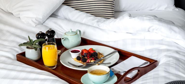 A breakfast in bed