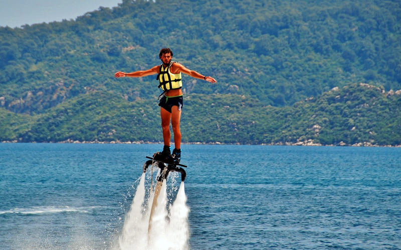 A man using a JetLev in Marbella