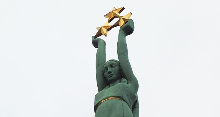 https://media.lastnightoffreedom.co.uk/i/Webpages/stag-guide/cultural-riga-freedom-monument.jpg - Rank #3