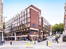 Exterior of Travelodge Kings Cross Royal Scot