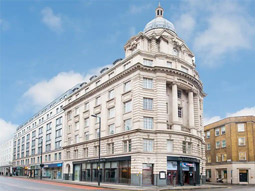 The exterior of Travelodge London Central City Road 