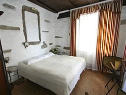 A traditionally decorated room in Olevi Residents