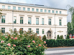 Hotel Altus Exterior