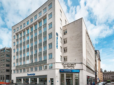 The exterior of Travelodge Liverpool Central Exchange Street