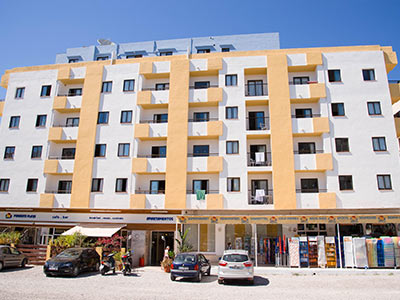 The exterior of Poniente Playa Apartments