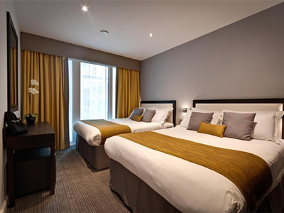 A bedroom at Epic Apart Hotel Seel Street