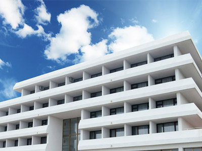 Th exterior of Hotel Zagreb on a sunny day