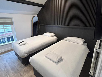 Liverpool 10 Hockenhall