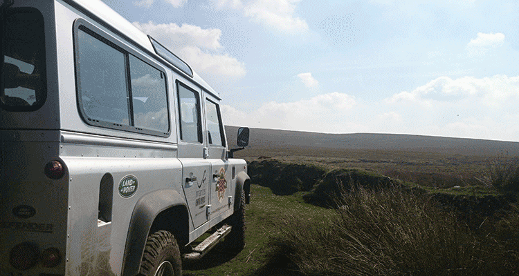 Bear Grylls Landrover
