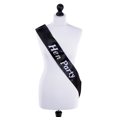 thumbnail interactive-video image 1 of Bride To Be Hens Night Party Costume Set – Sash, Badge, Garter, Veil 1 of 3