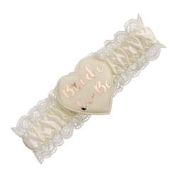 Lace detailed bride to be garter.